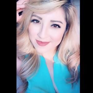 Meet your Posher, Stefanie